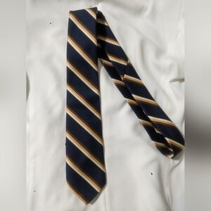 Vintage Man Tie by Alumni Repp made in Canada Polyester